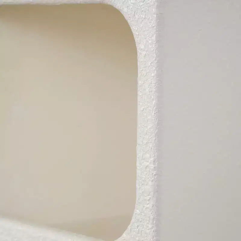 Mensola da parete ad arco geometrica in legno 24"x16" con forme a blocco color crema: Stile tradizionale, nessun montaggio richiesto, vani a giorno