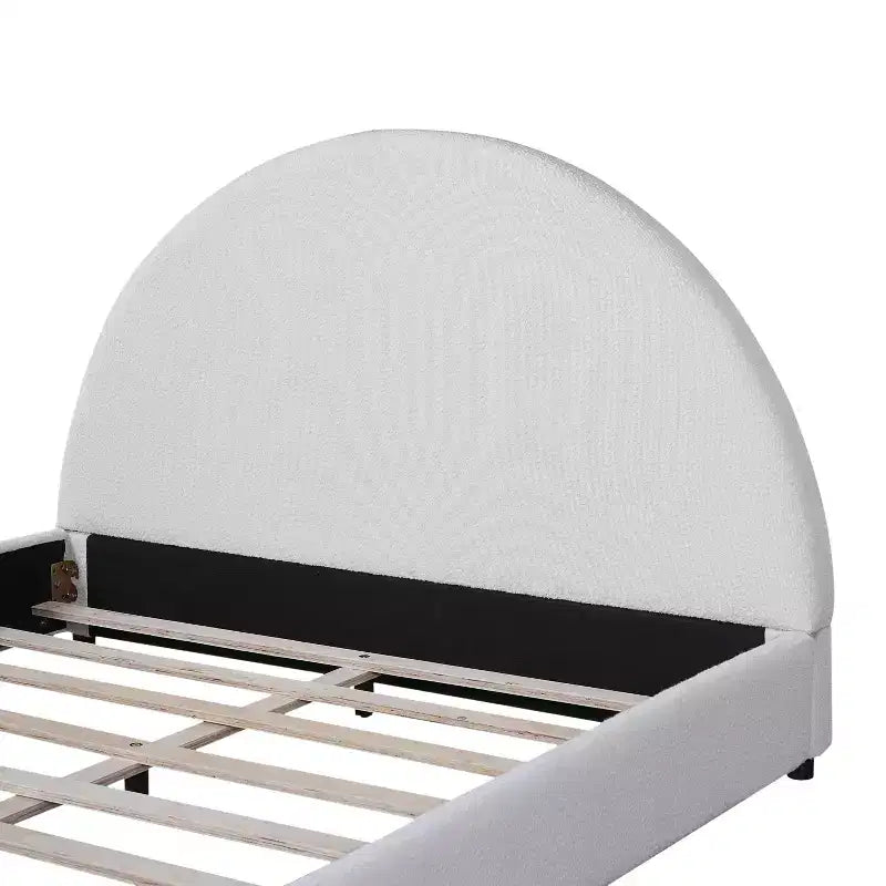 Struttura Letto Imbottita a Piattaforma Queen/King Size con Testiera Curva Imbottita, Bianca