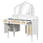 Toeletta Lillian Boho Modern in legno con specchio a tre ante, 13 lampadine, 5 cassetti e stazione di ricarica