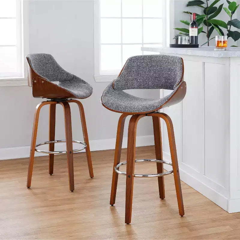 Sgabelli Fabrizzi Noce/Cromo/Grigio: Design Moderno di Metà Secolo, Altezza Fissa 74 cm, Girevoli, Poggiapiedi